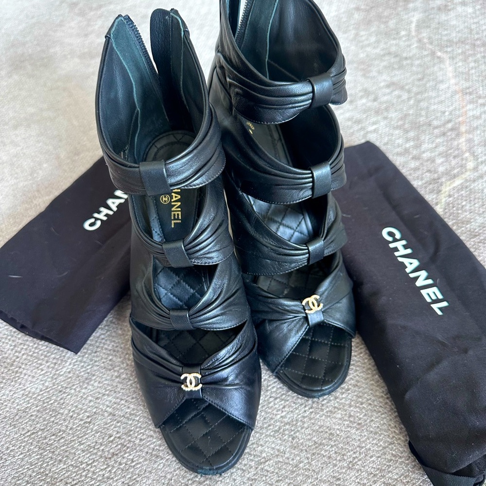 Original Chanel shoes